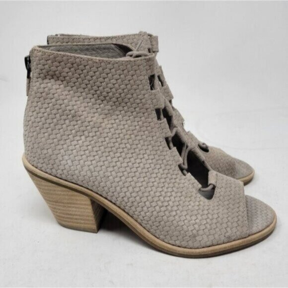 Eileen Fisher | Slew Lace Up Peep Toe Leather Ankle Bootie Taupe - Picture 4 of 10